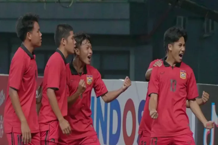 “Peter Phanthovang Cetak Gol Spektakuler, Hasil Pertandingan Indonesia vs Laos Berakhir Seri 3-3!”