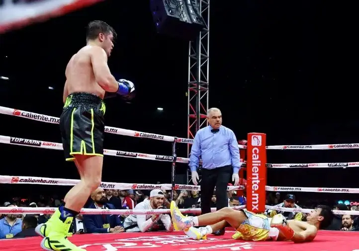 Jaime Munguia Terpaksa Mengundurkan Diri dari Pertandingan Revans Bruno Surace setelah Kekalahan Telak