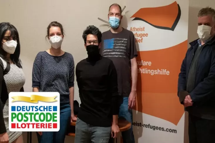 "Menyambut Perbedaan: Mengenal Atheist Refugee Relief, Organisasi Kemanusiaan Tanpa Agama yang Dipimpin oleh Taleb Abdulmohsen"