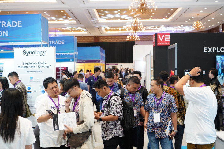 "Inovasi Terbaru: AI dan Cloud Computing Diperkenalkan oleh 200 Perusahaan Teknologi"
