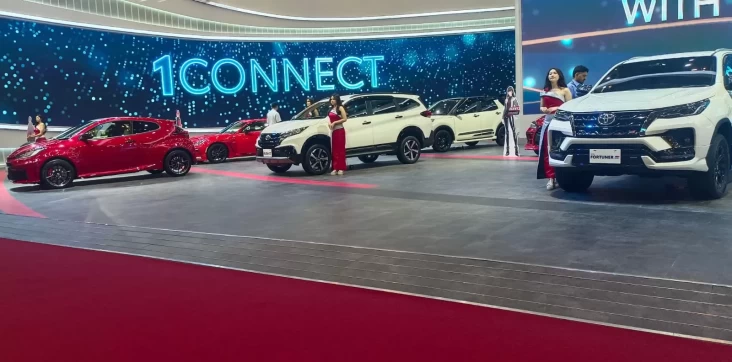 "Menuju Masa Depan Hijau, Toyota Rilis Sembilan Varian Mobil Listrik Terbaru"
