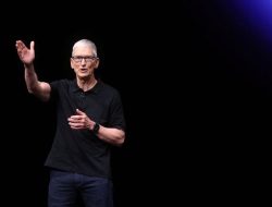 Apple Dikabarkan Percepat Proses Suksesi Tim Cook di Tengah Persaingan Teknologi Global