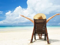 Liburan Keluarga di 10 Pantai Terindah Banten