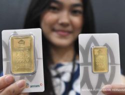 Harga emas Antam hari ini, Senin 15 Desember 2025, naik sedikit, ini harga per gramnya