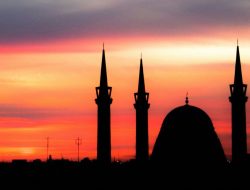 Ayat Isra Miraj: Perjalanan Malam Nabi dari Masjidil Haram ke Masjidil Aqsa