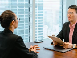 Takut saat wawancara kerja? 7 tips psikolog untuk tetap tenang