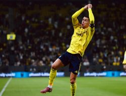 5 Fakta Menarik Ronaldo Setelah Al Nassr Kalah: Puasa Hattrick di 2025, Kalah Gol dari Messi