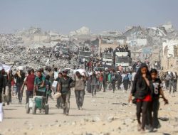 Israel Larang 37 LSM Internasional Beroperasi di Gaza