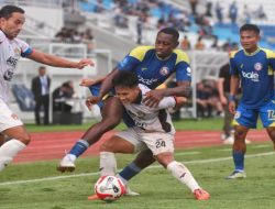 Arema FC Menang di Kandang, Respons Pelatih Usai Kalahkan Persik