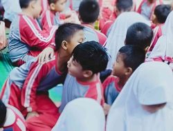 Kerukunan dengan Teman Tanpa Kekerasan dan Tugas Kemanusiaan Guru