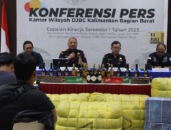 Ratusan barang ilegal dan ayam Filipina gagal diedarkan di Sulut, total nilai Rp 2,3 miliar