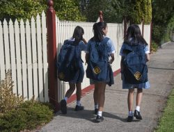 Diah Tak Menyesal Jual Rumah Bangun Sekolah, Berjuang Meski Uang Murid Terbatas