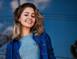 10 Sifat Unik Wanita Aquarius yang Menarik