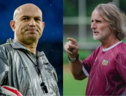 Pertandingan Panas Bernardo Tavares vs Jan Olde di Persebaya vs Dewa United