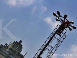 Pemudik Waspada di Pantura Kaliwungu, Lampu Jalan Hanya Pajangan