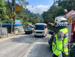 3 Berita Populer Sumbar: BBM untuk Pemudik, Uji Coba One Way, Harga Daging dan Cabai Naik