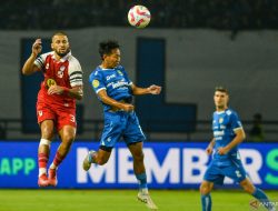 Gol bunuh diri hancurkan kemenangan Barito Putera atas Persiku Kudus di Banjarmasin