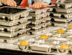 Purbaya Setuju MBG Dipangkas Jadi 5 Hari, BGN: Stunting Tinggi Jadi Alasan