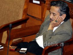 Ismet Efendi Diduga Tidur Saat Rapat, Viral dan Dikecam DPRD serta Bupati